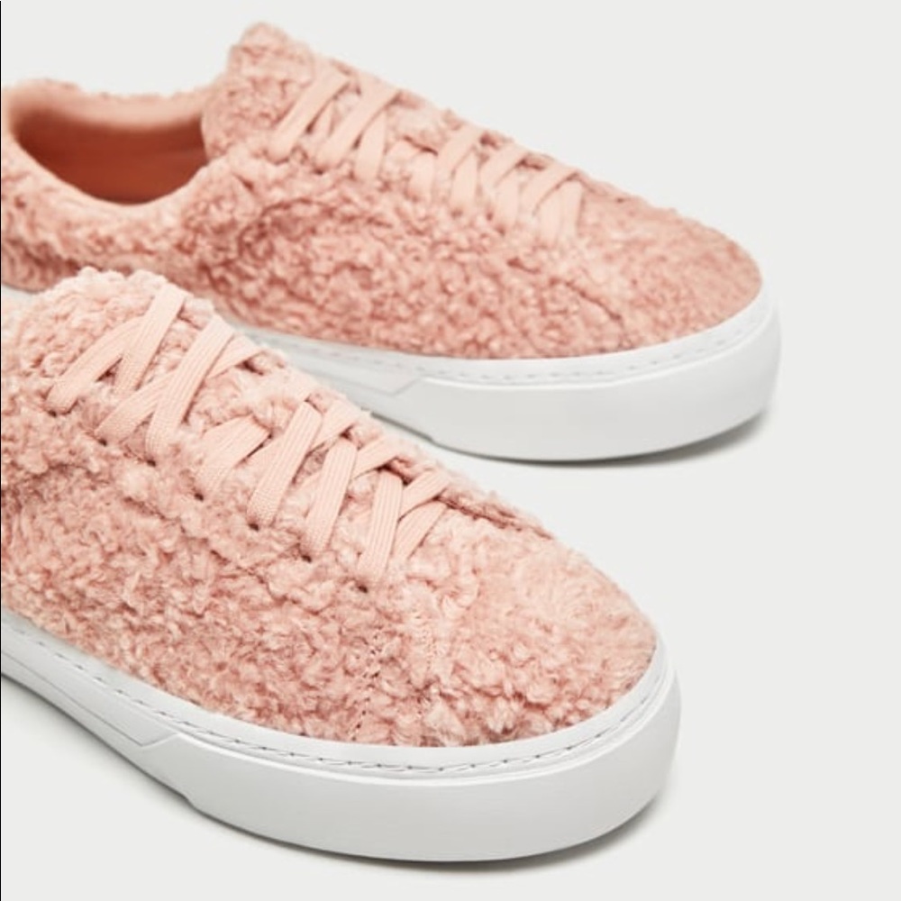NWT Zara Platform Plimsolls with Faux Fur Sz 7.5 - Picture 6 of 6